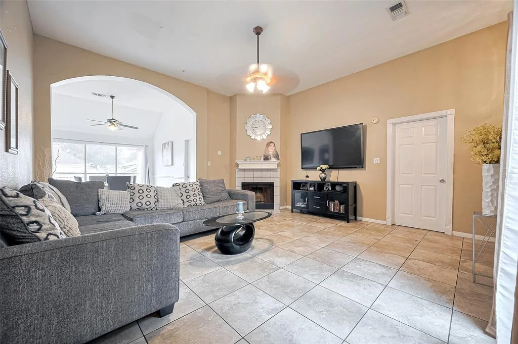 Photo of 6431 Kentwick Drive