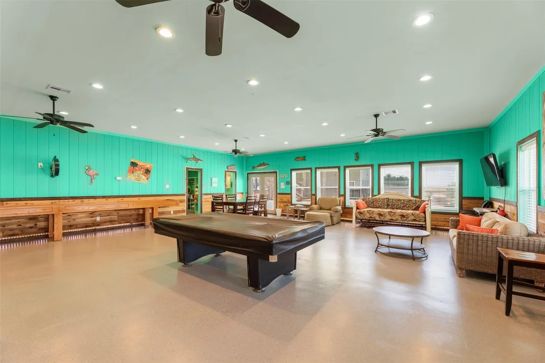 Photo of 742 Bay Drive