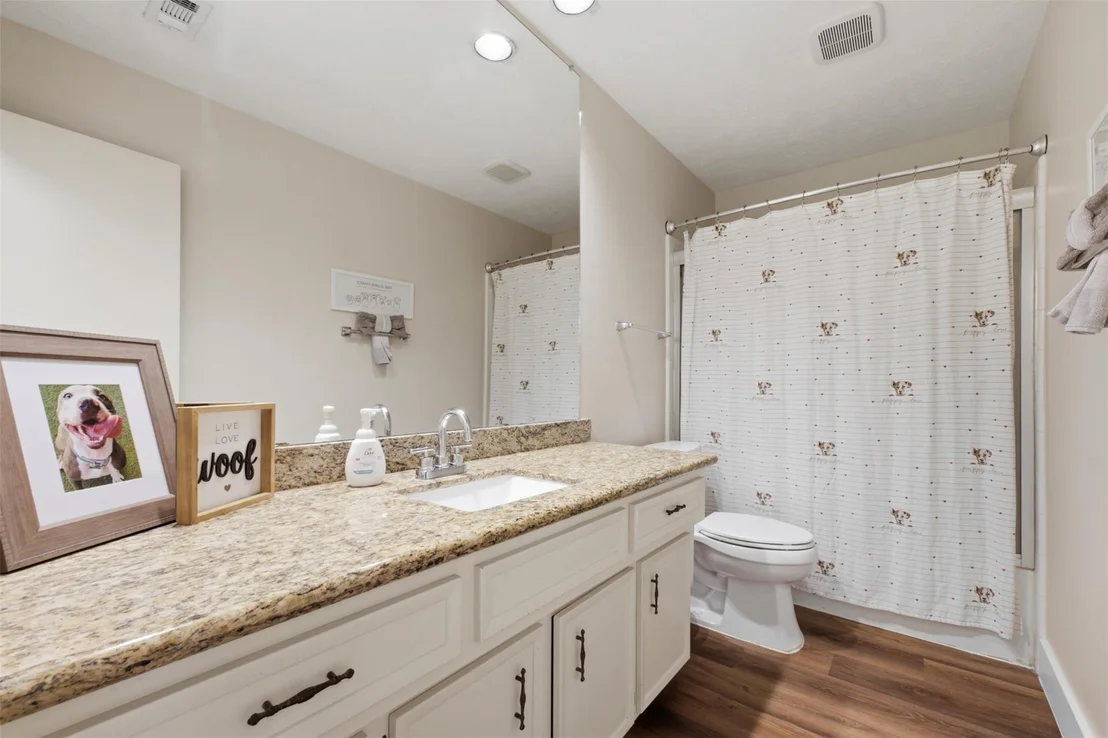 Photo of 2218 Silver Falls Drive