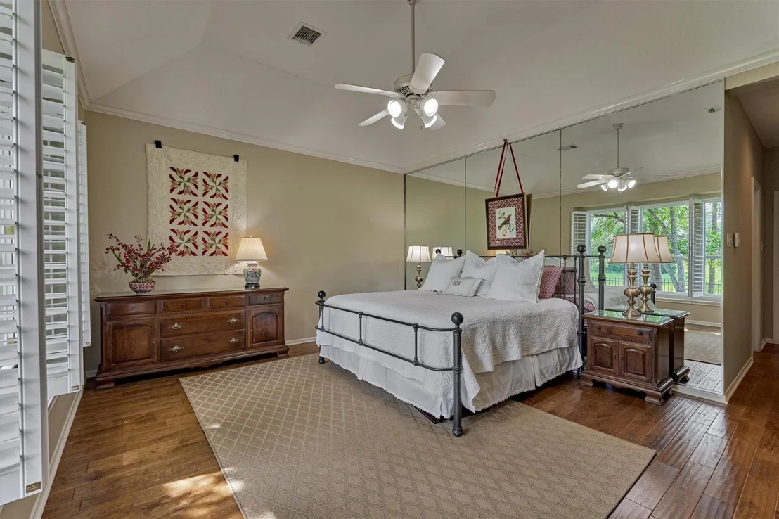 Photo of 46 N Copperknoll Circle