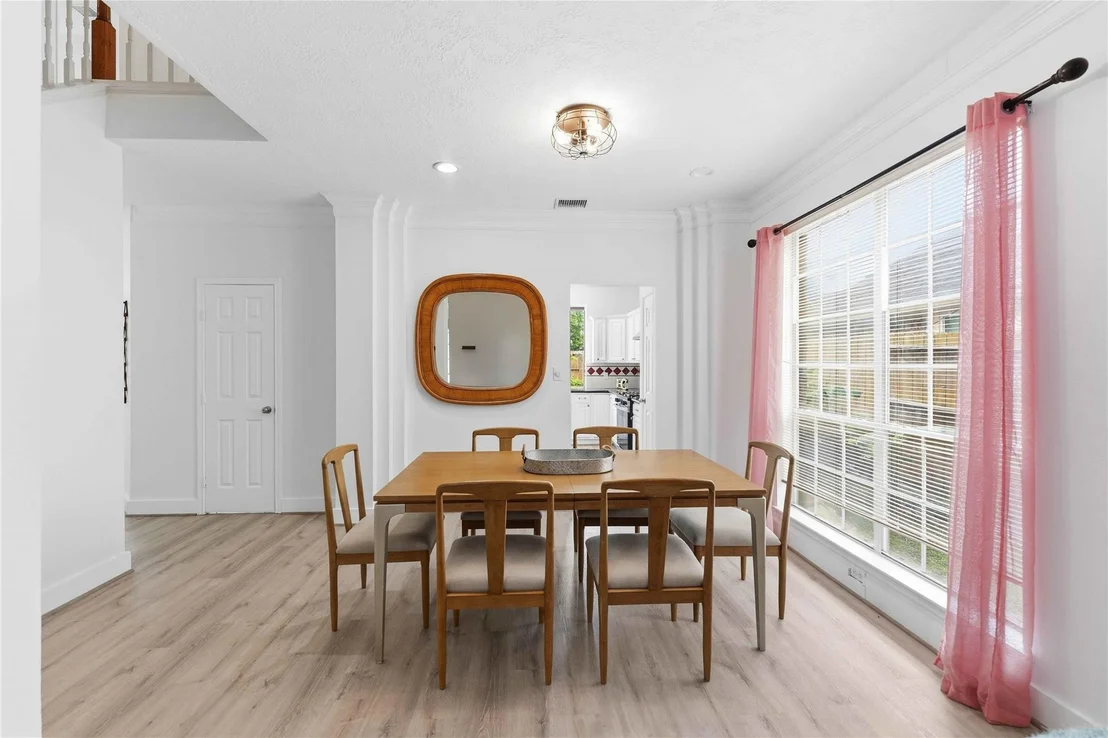 Photo of 1802 Diamond Brook Drive