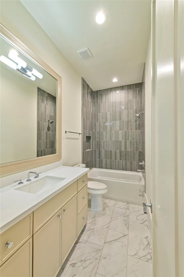 Photo of 1322 Candlelight Lane