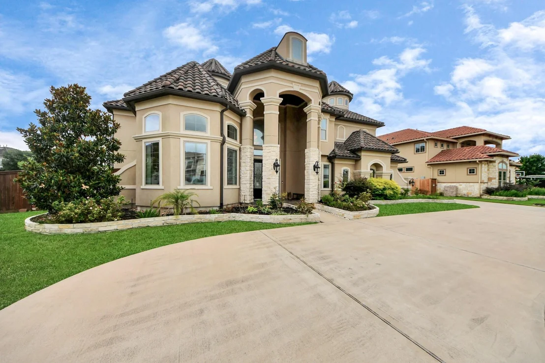 Photo of 18111 Dockside Landing Drive