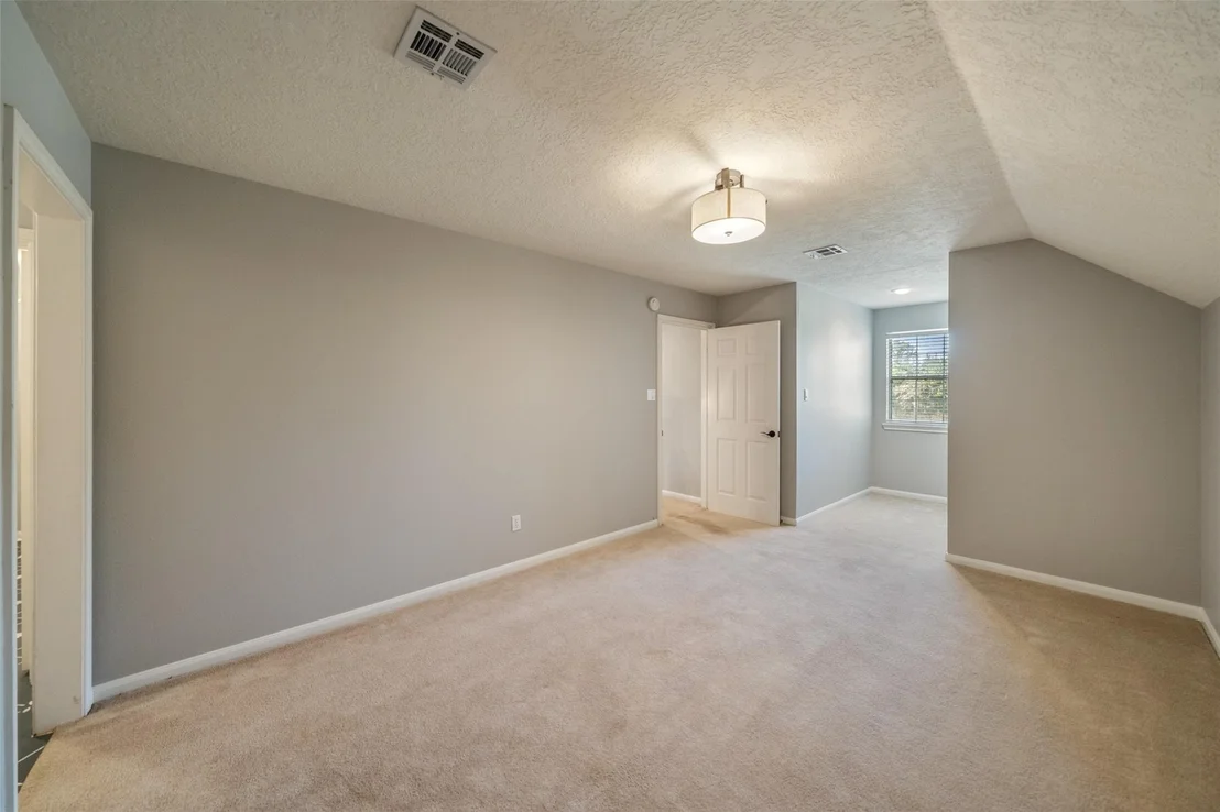 Photo of 36003 Post Oak Circle