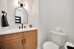 Photo of 4010 Dreyfus Street
