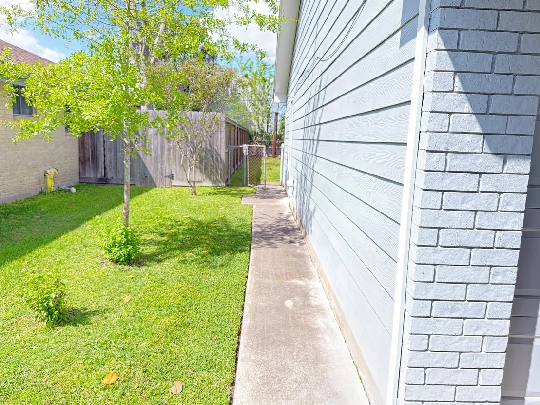 Photo of 129 Sylvia Street