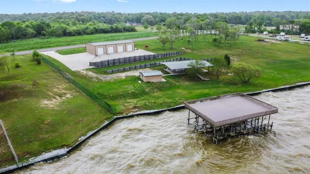 Photo of 10420 Us Hwy 190 W