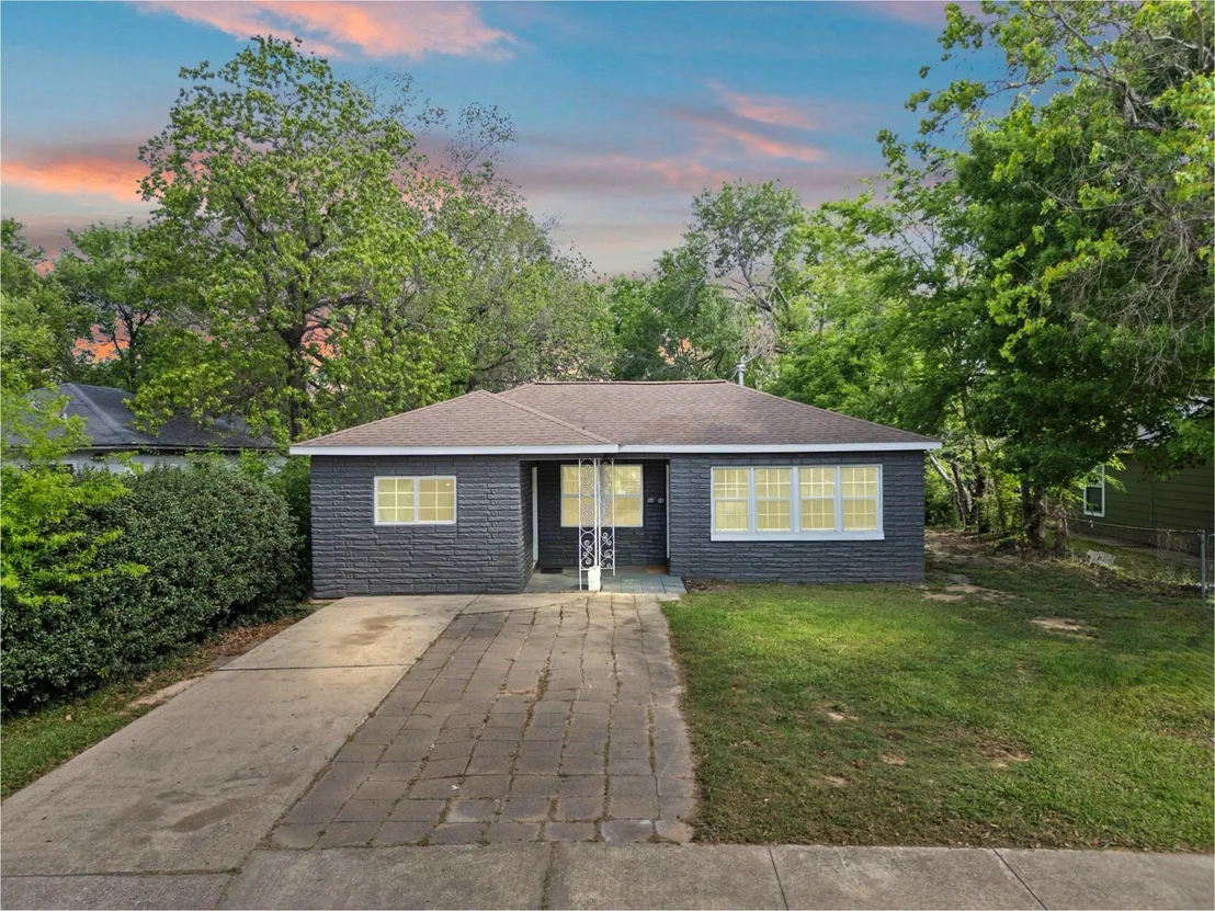 Photo of 1614 Palmwood Drive