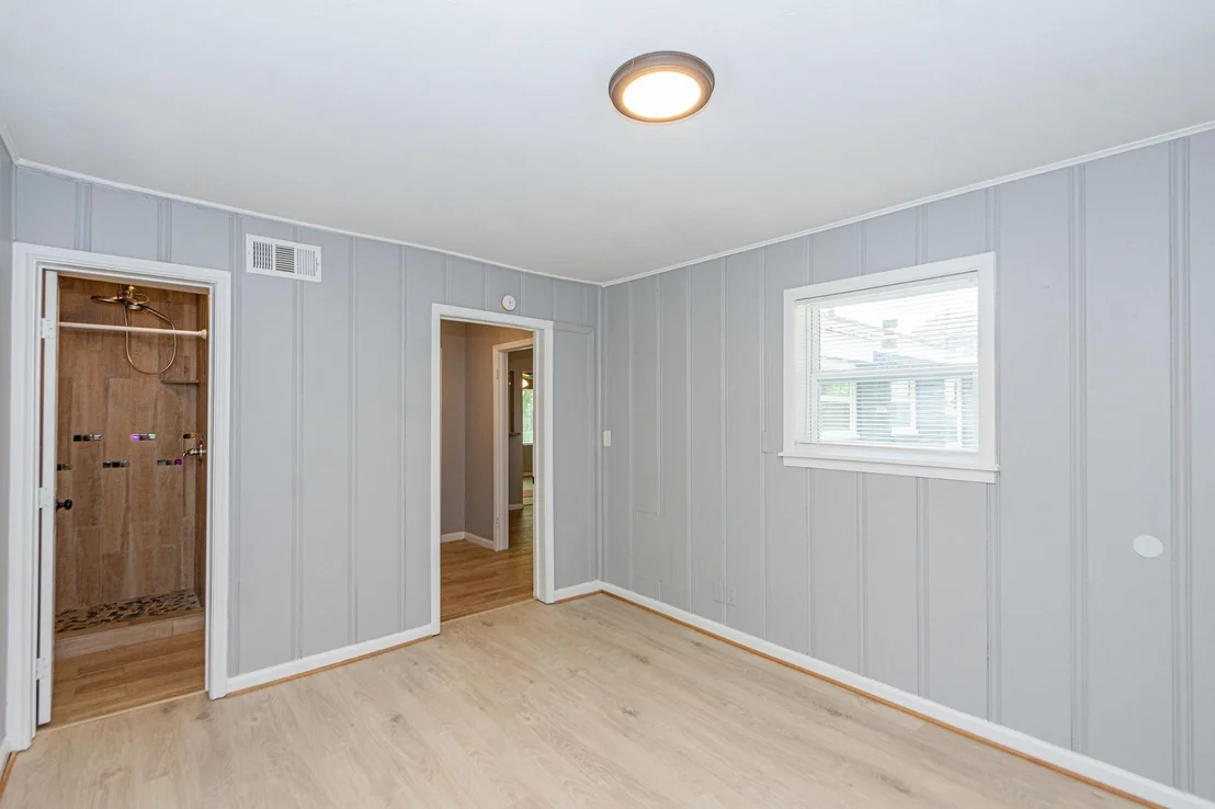 Photo of 802 Mobile Drive