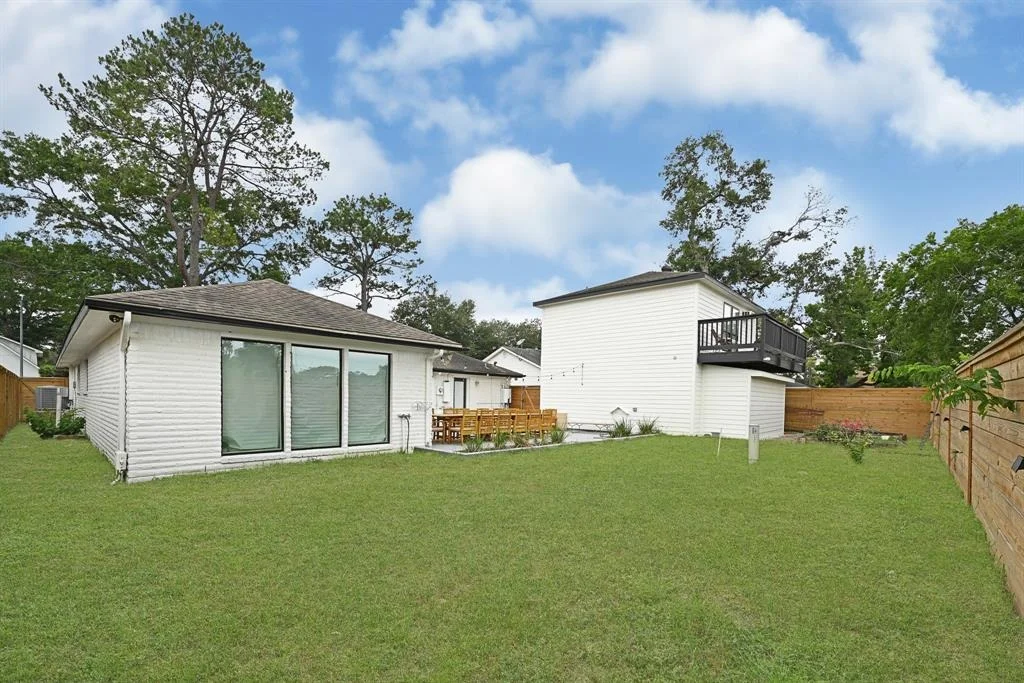 Photo of 7530 Deep Forest Drive