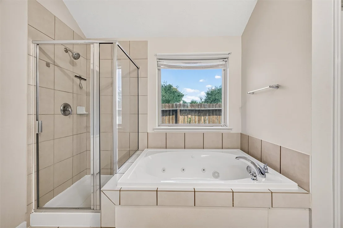 Photo of 15734 Bannowsky Lane