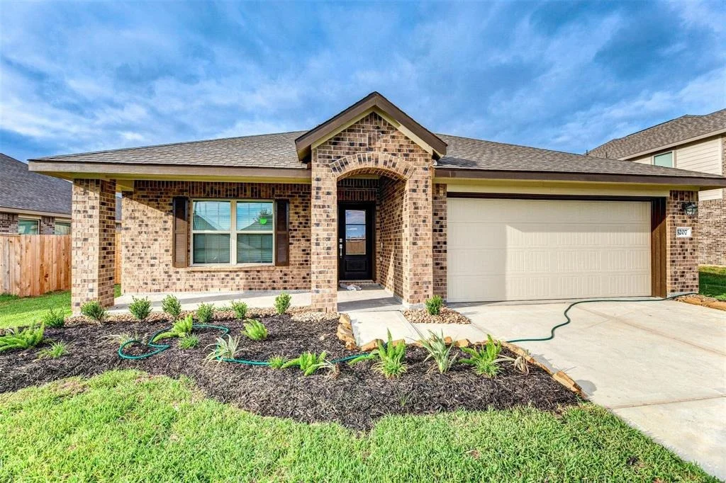 Photo of 5207 Winding Stream Drive