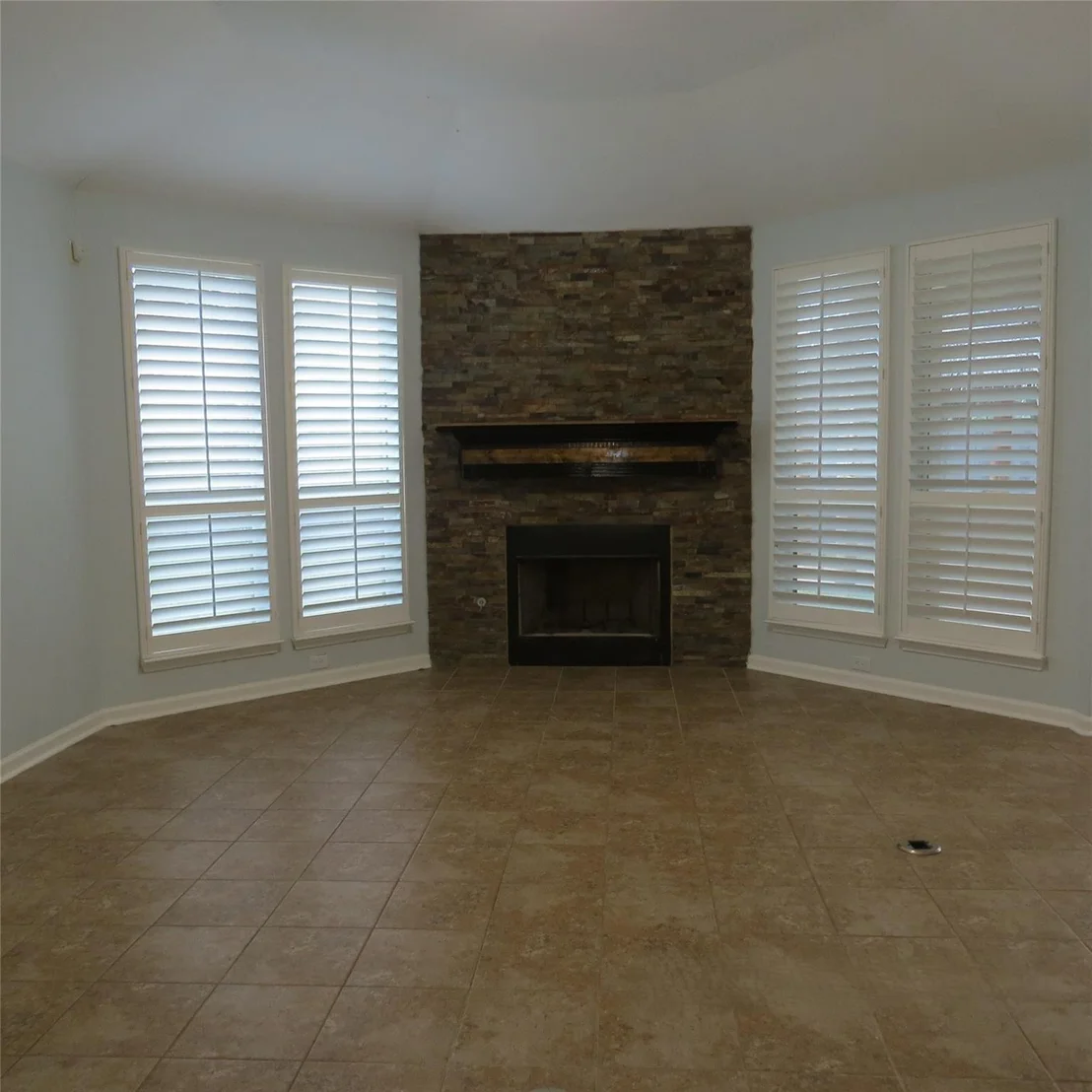 Photo of 3802 Elderberry Drive