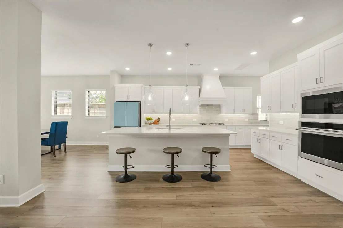 Photo of 1702 Spring View