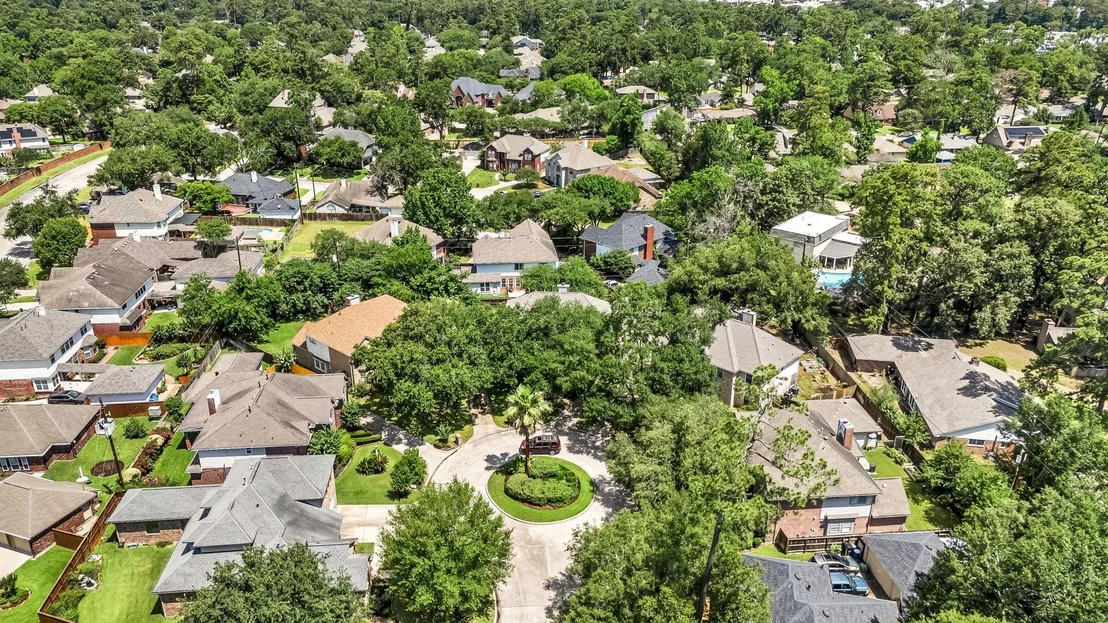 Photo of 303 S Cypress Estates Circle