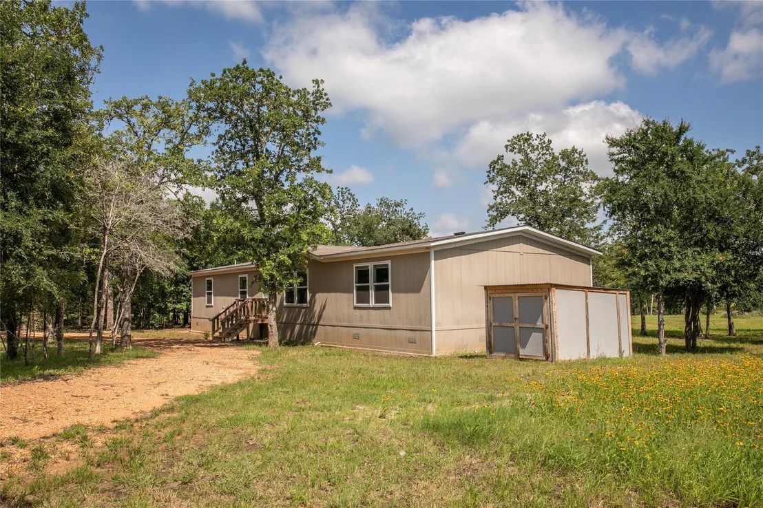 Photo of 12899 Young Lane