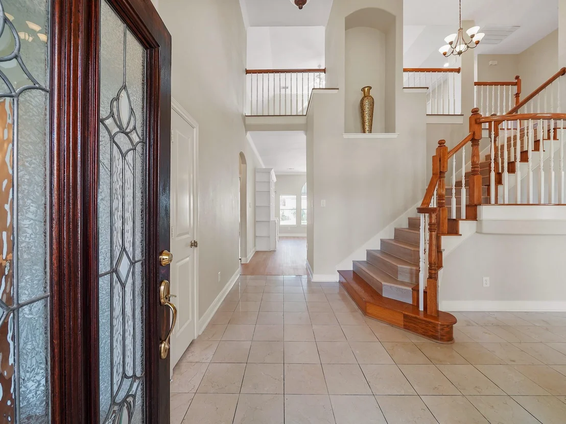 Photo of 3907 Garnet Falls