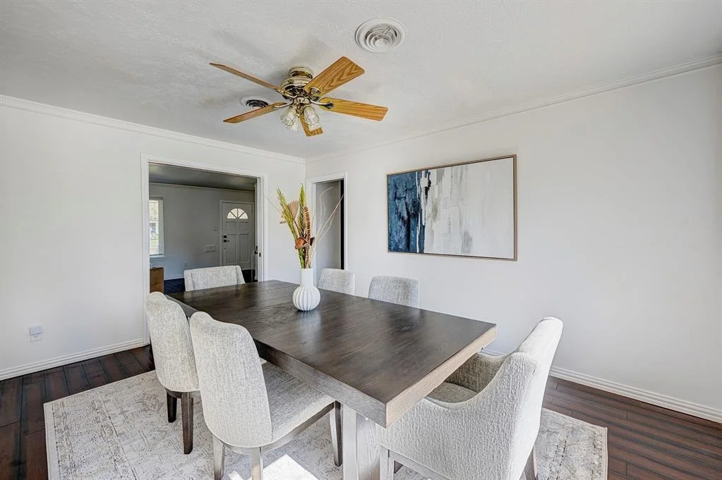 Photo of 3823 Murworth Drive