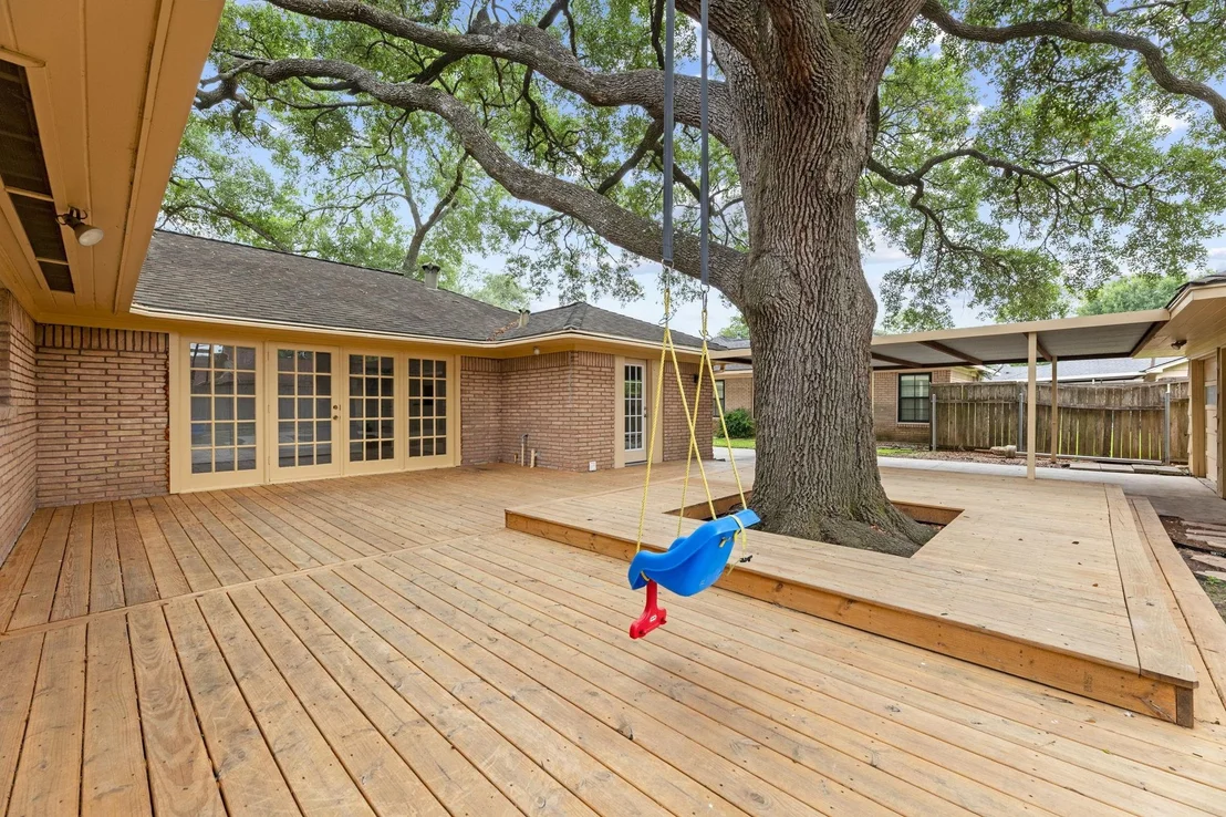 Photo of 4510 Creekbend Drive