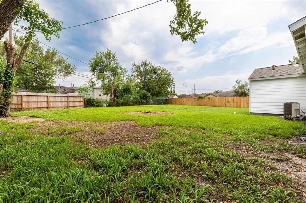Photo of 9529 Fairland Drive
