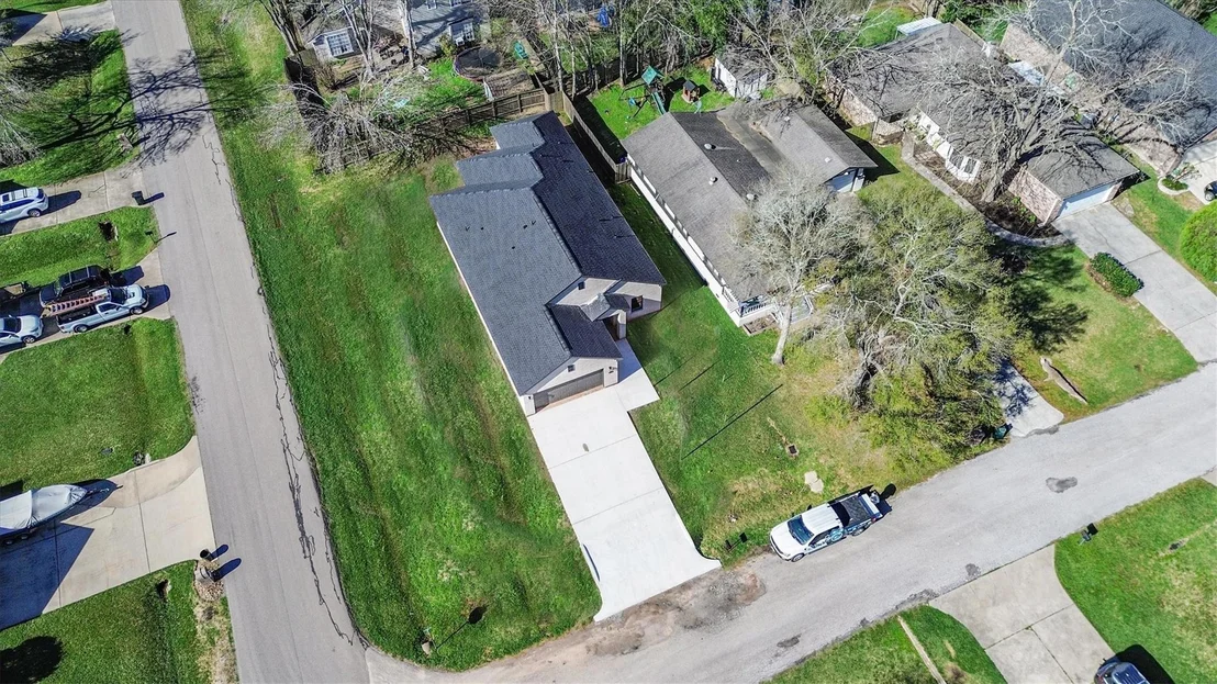 Photo of 10703 Hillside Drive