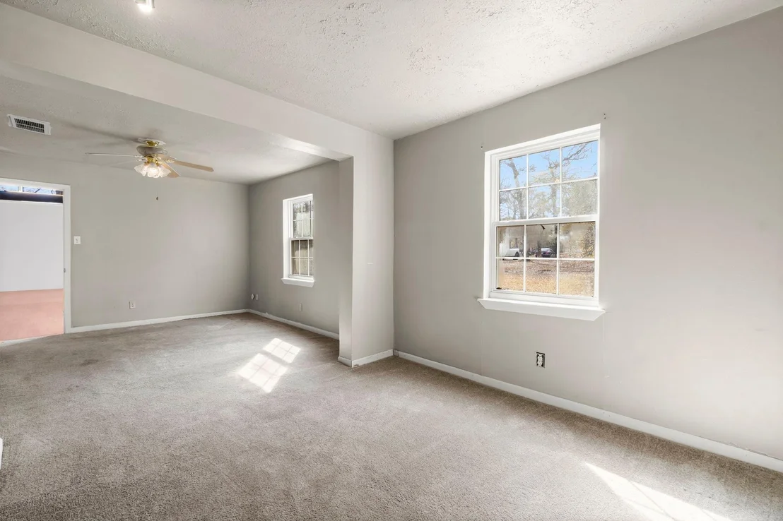 Photo of 2292 Rolling Hills Road