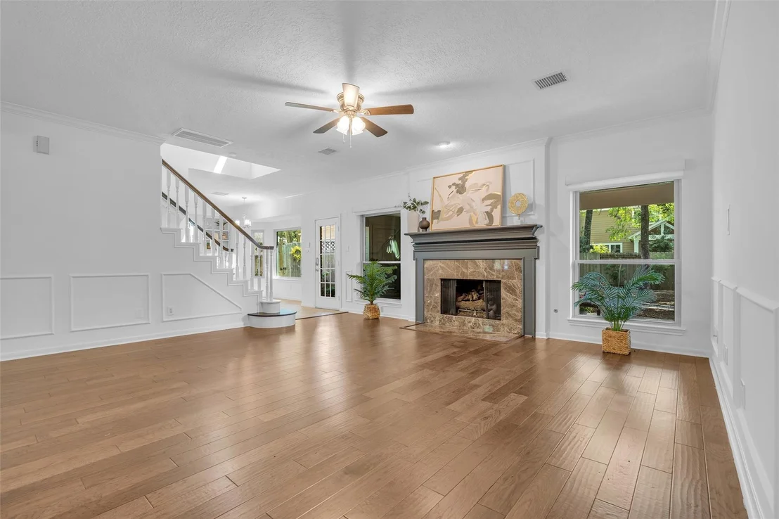 Photo of 118 Quiet Oak Circle