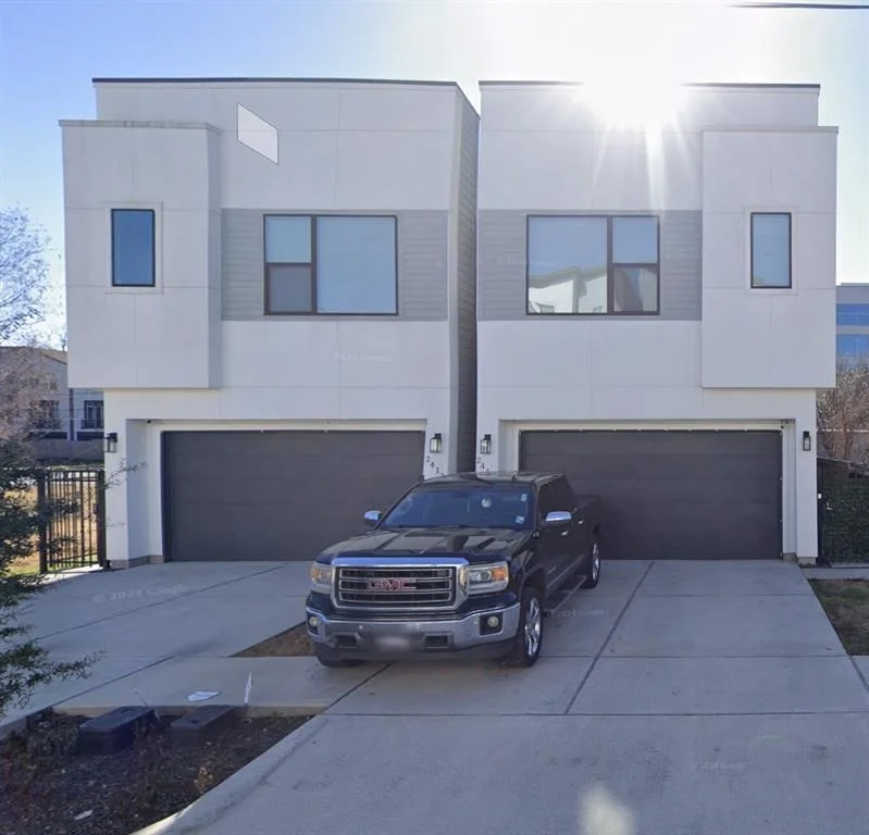 Photo of 3327 Nettleton Street