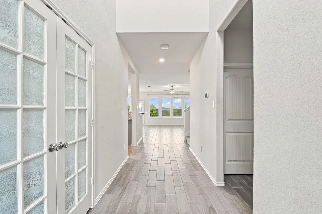 Photo of 693 Forest Bend Lane