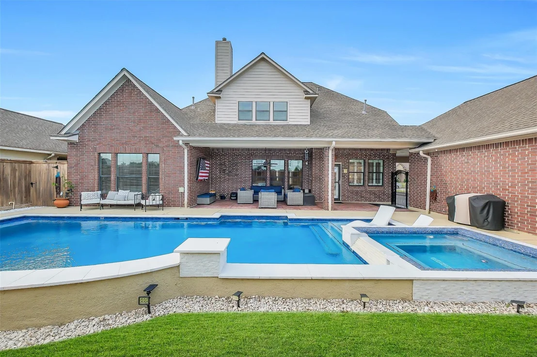 Photo of 1817 Mesa Verde Drive