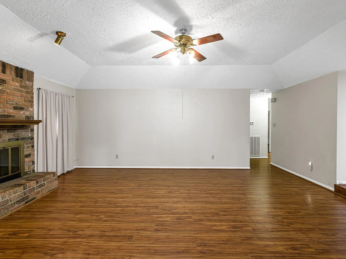 Photo of 22906 Squirrel Tree Street