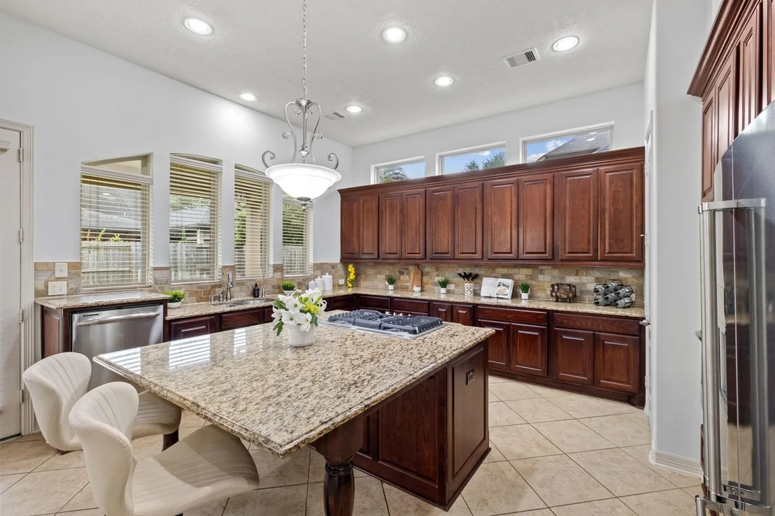 Photo of 28003 Iberville Glen Drive