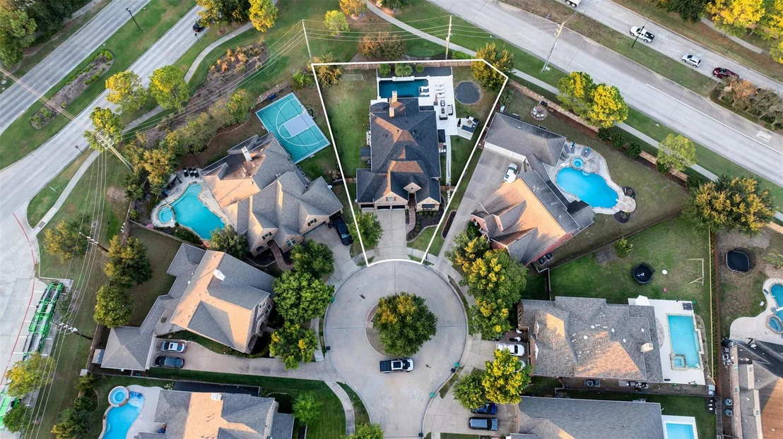 Photo of 5203 Jackson Park Lane