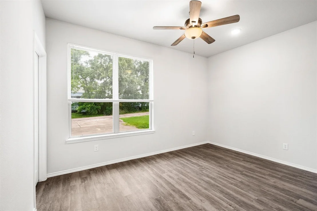 Photo of 9992 Calendar Street