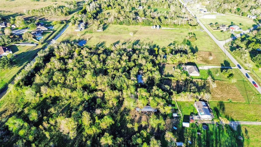Photo of 2016 W Davis Bend Street