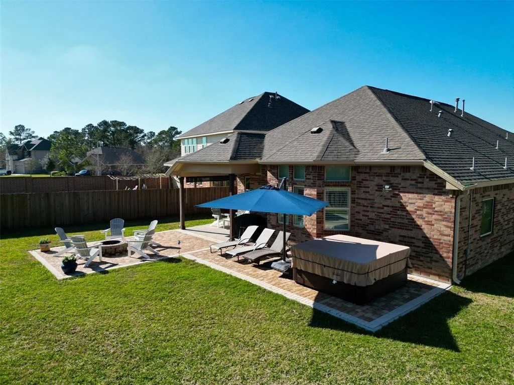 Photo of 1325 Course View Drive N