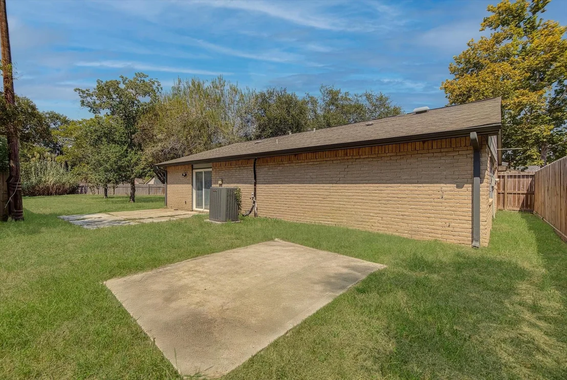 Photo of 5702 Golden Grove Lane