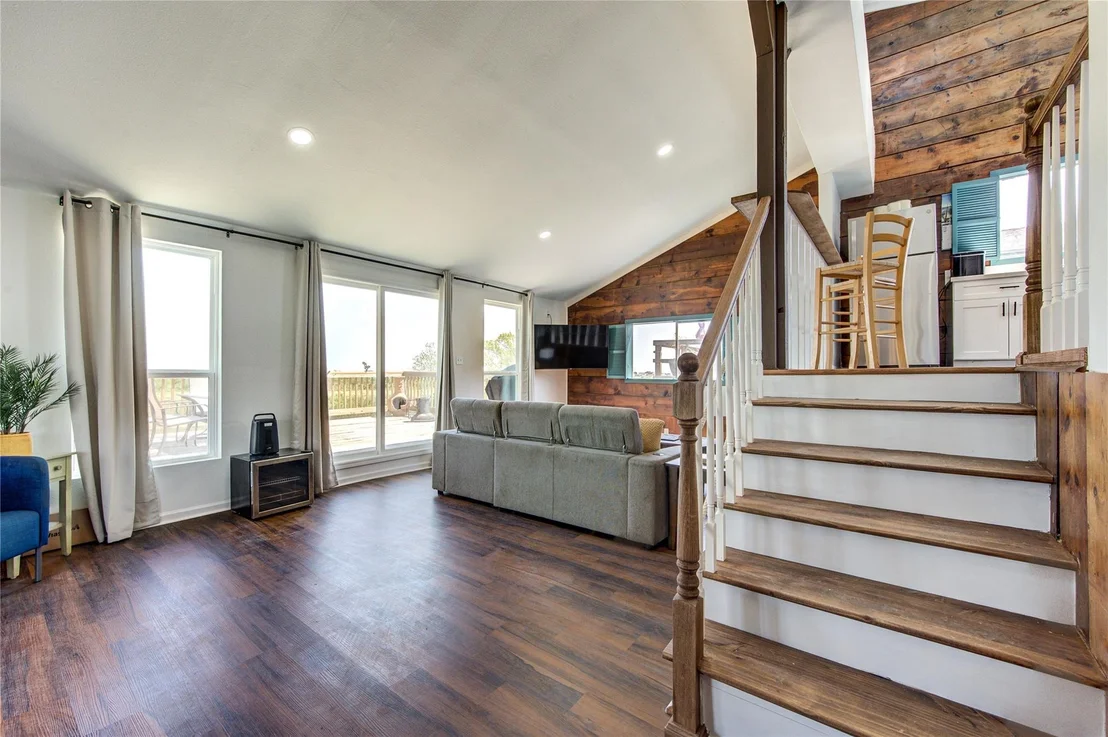 Photo of 411 Galley Way
