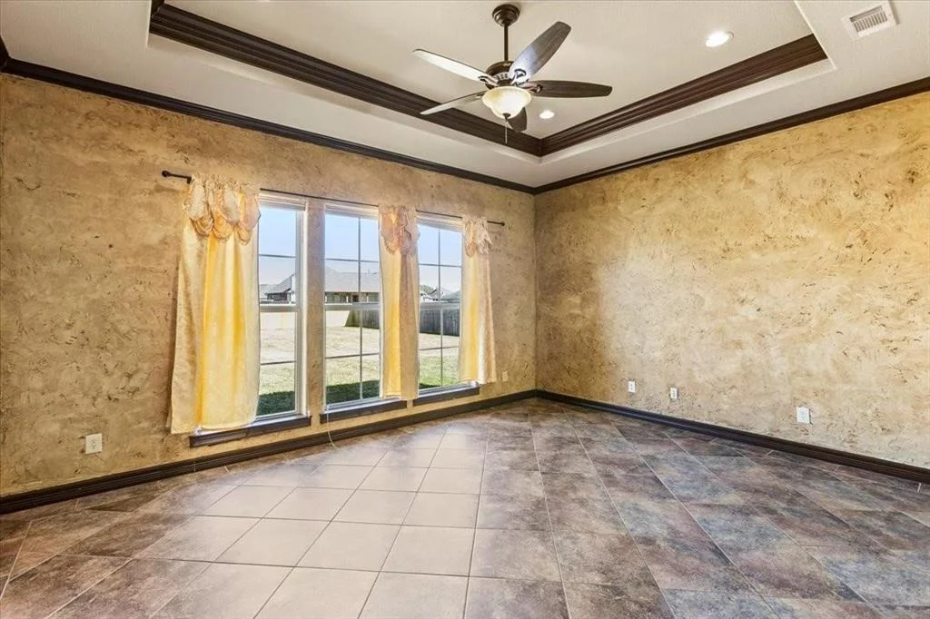 Photo of 628 Frontier Drive