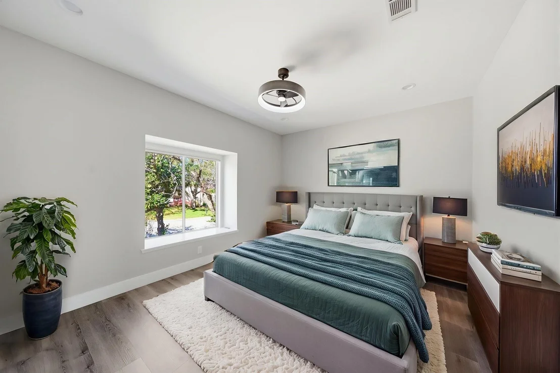 Photo of 703 Montclair Boulevard