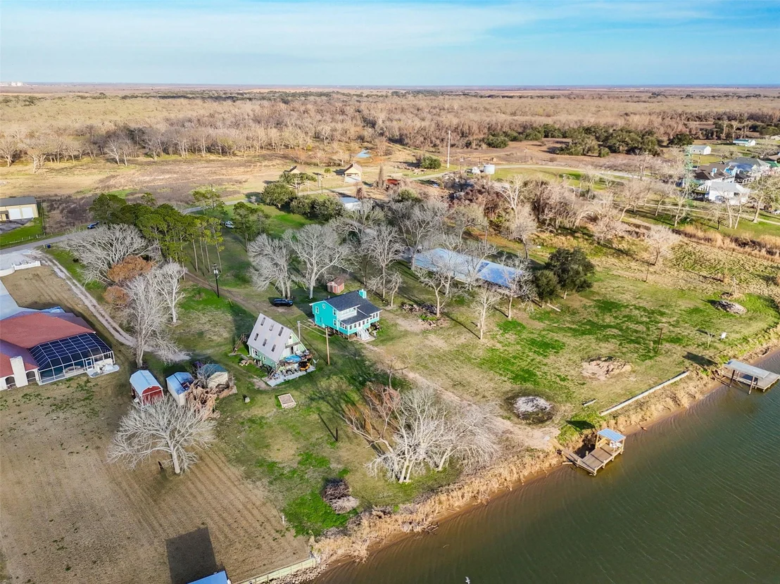 Photo of 414 County Road 243