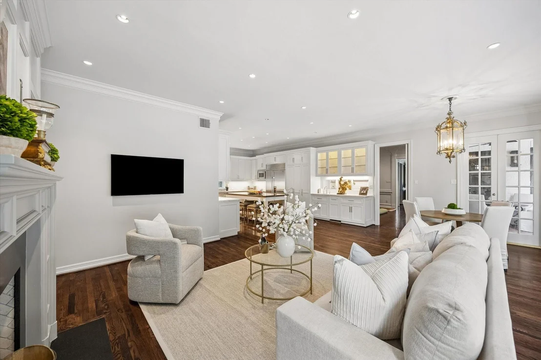 Photo of 2249 Pelham Drive