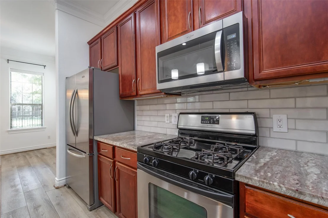Photo of 9147 Lago Crest Drive