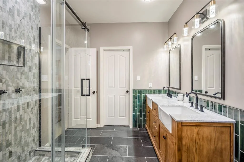 Photo of 107 Central Trace Drive