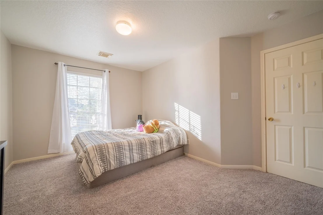 Photo of 5906 Painted Trail Drive