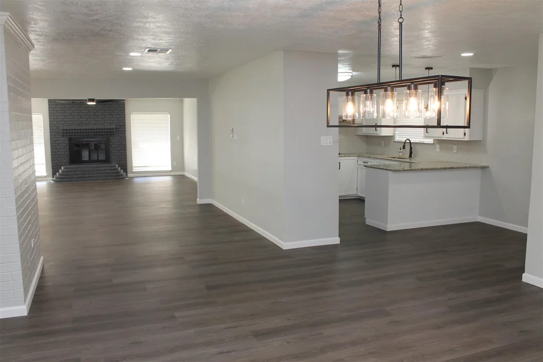 Photo of 18703 Artesian Way