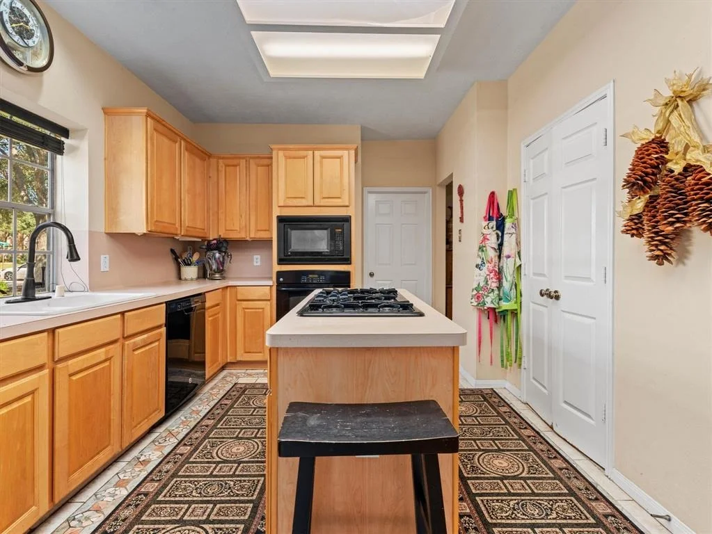 Photo of 16111 Birchview Drive