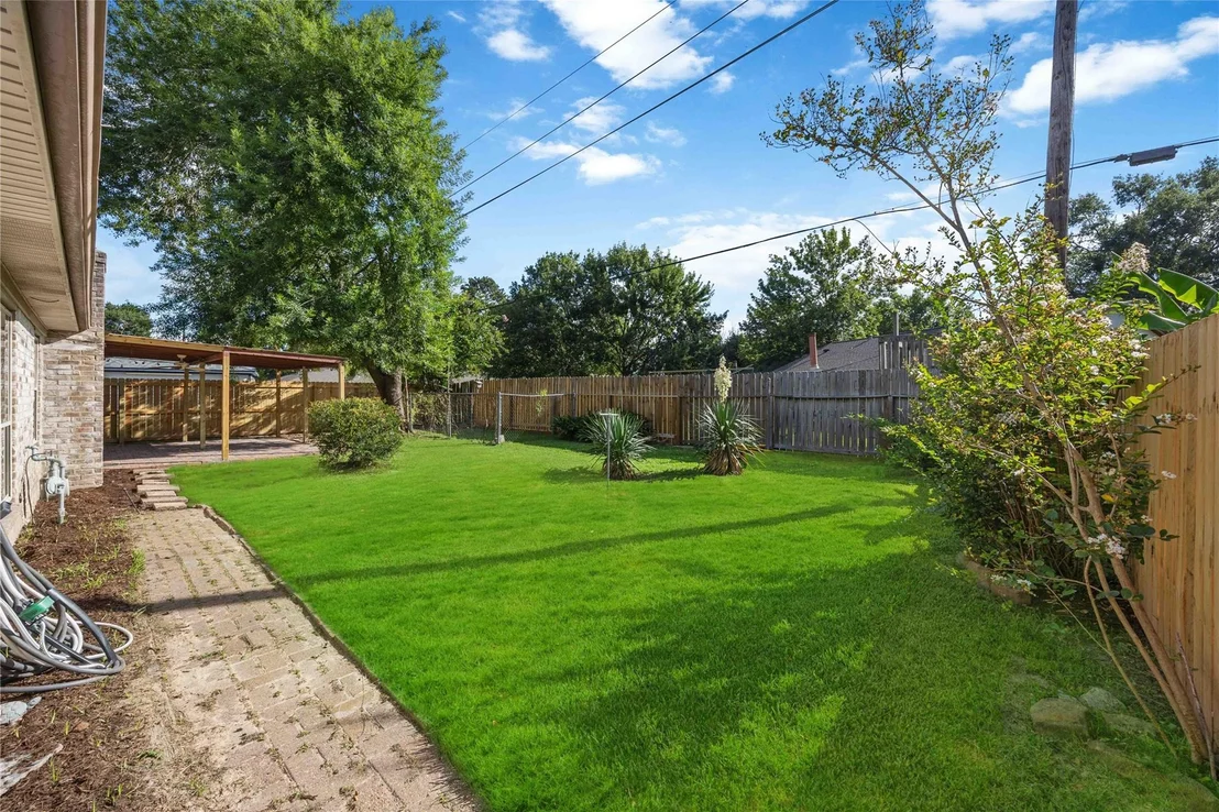 Photo of 23926 Beaverwood Drive