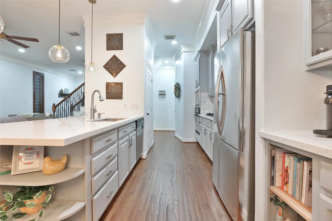 Photo of 827 Garden Trace Lane