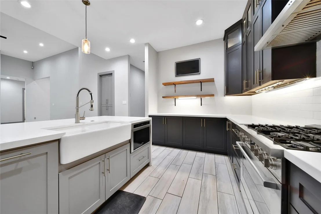 Photo of 25218 Melanie Pointe